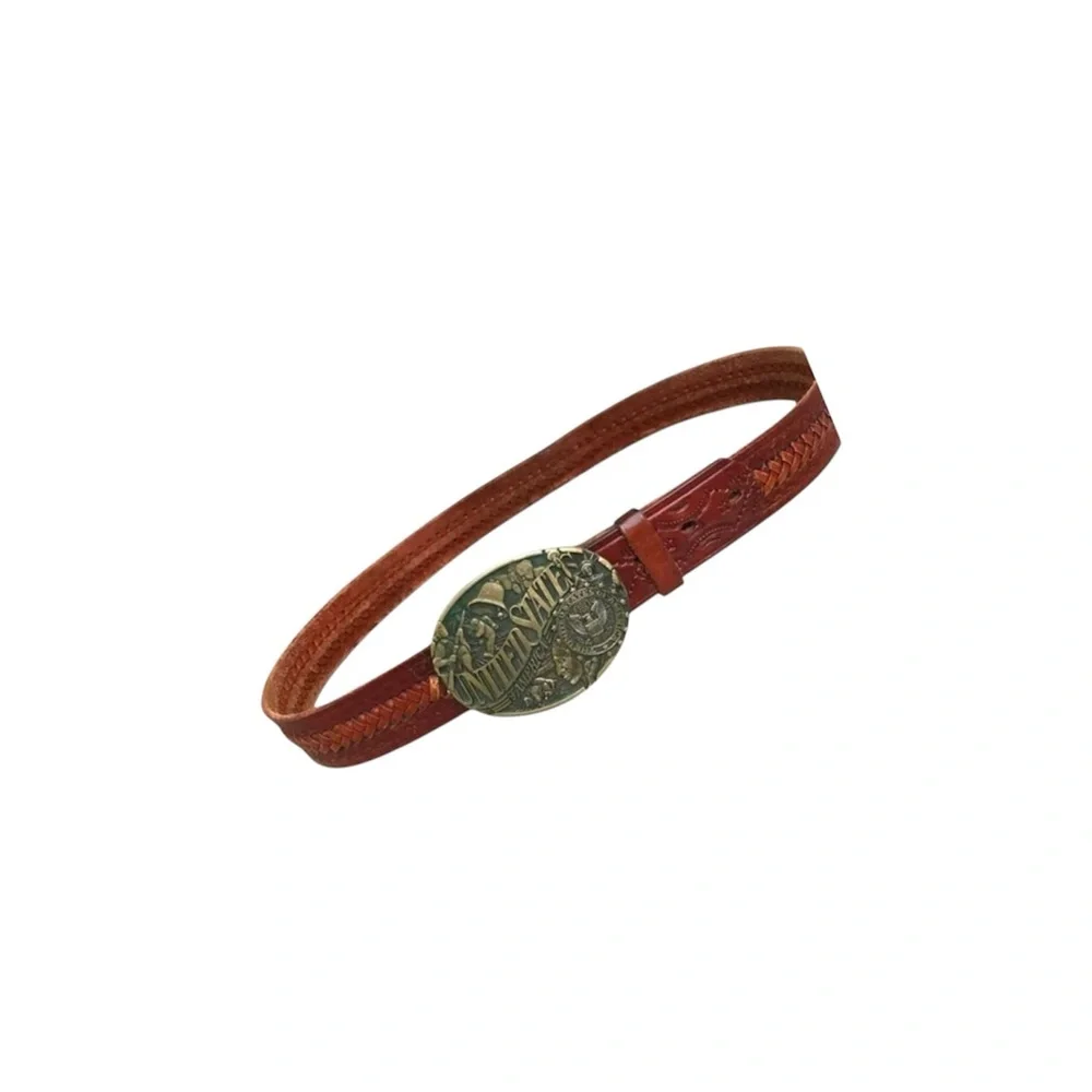 United States Of America. Brass Buckle on Leather Weaved Braided Belt. Size 40.